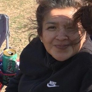 Meet your Posher, Raquel a